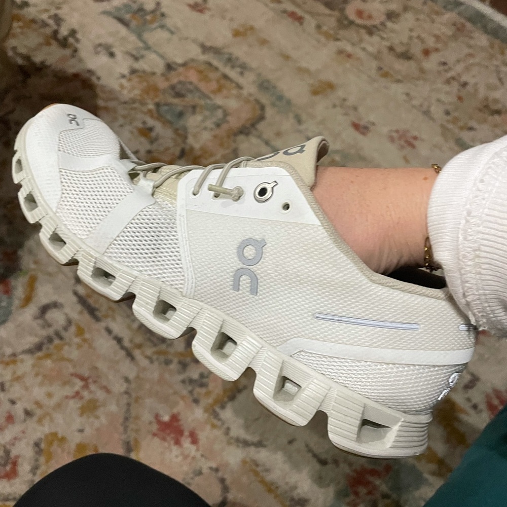 OC Tennis Shoes